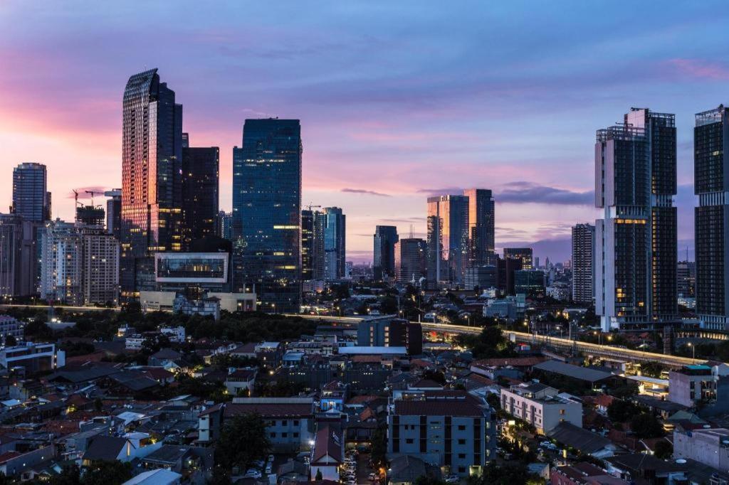 OYO 146 Menteng Residence Jakarta Exterior foto